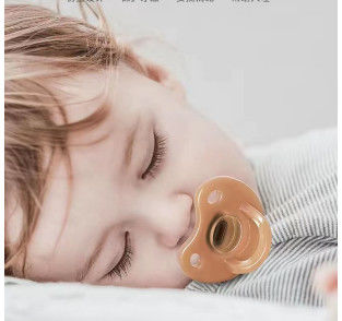 Dot bayi silikon cair gigitan silikon super lembut untuk perlengkapan ibu dan bayi dot