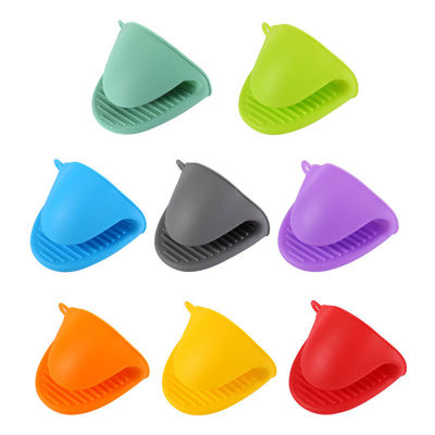 Perlengkapan dapur berwarna-warni Silicone Non Slip Gloves Clip Cocok untuk baking oven tahan panas Silicone Gloves